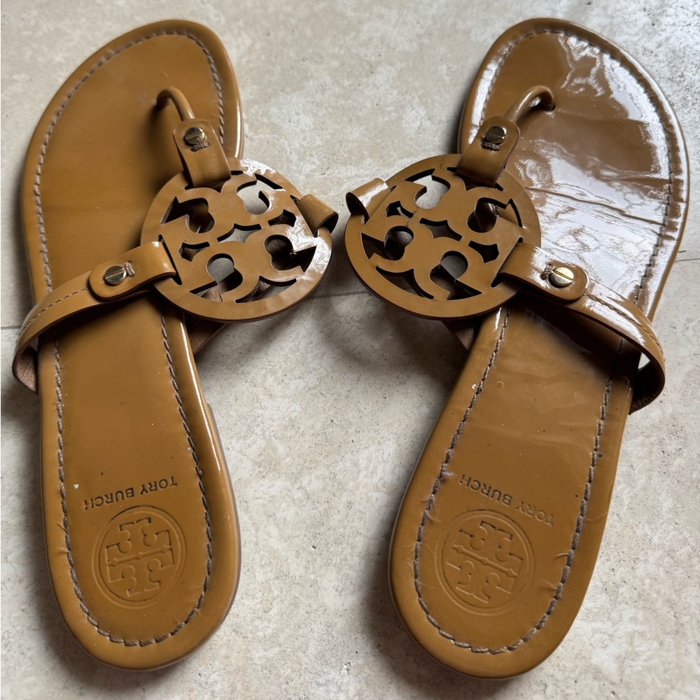 🤎TORY SANDALS🤎
